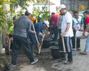 Penanaman pohon di Simorejo Sari B web