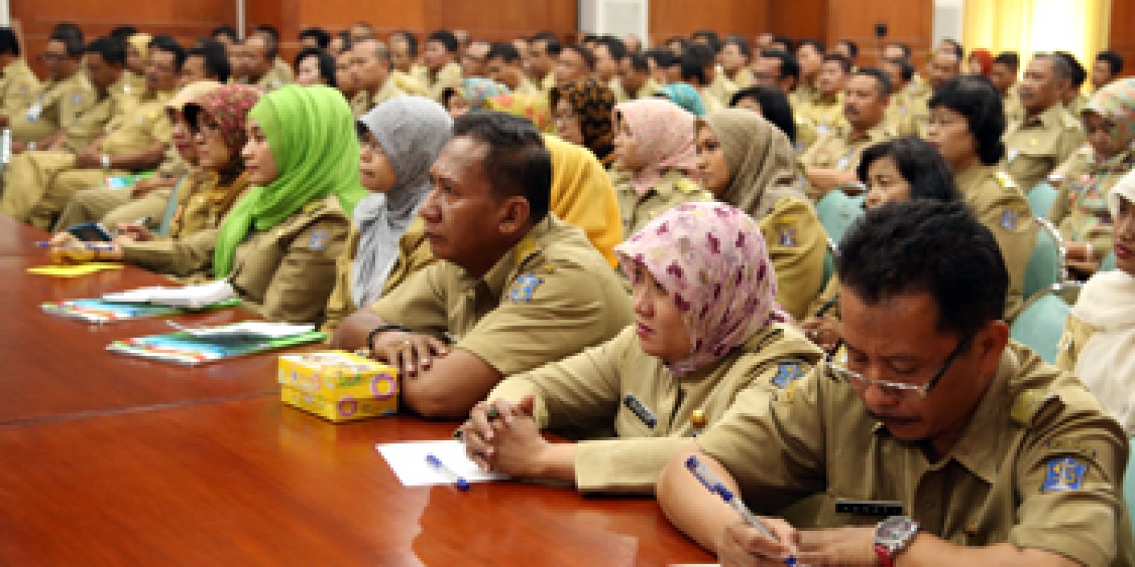 camat lurah